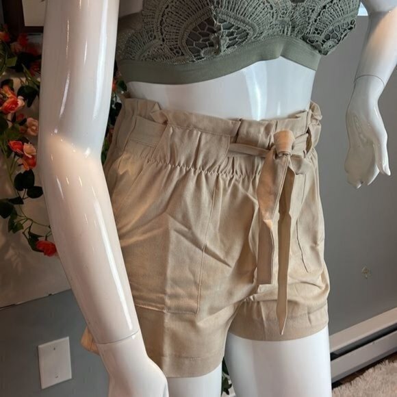 High Rise Linen Sand Shorts‎ Size M RefFNB - Picture 5 of 11